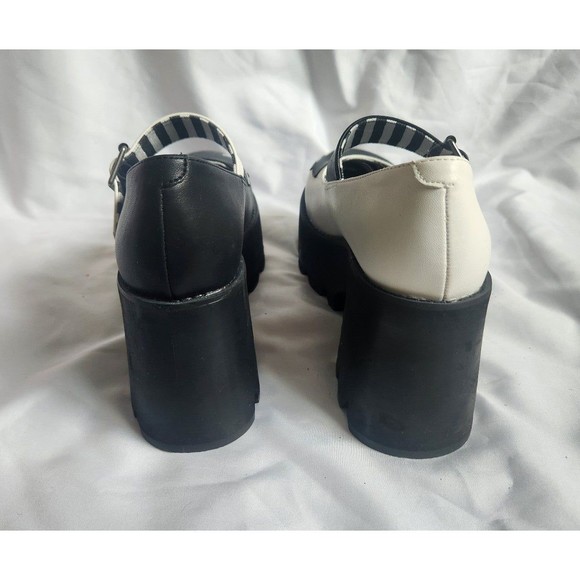 Emily the Strange Platform Mary Jane DollsKill Size 6 - Picture 5 of 6